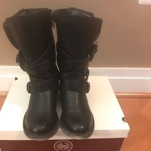 Motorcycle boots